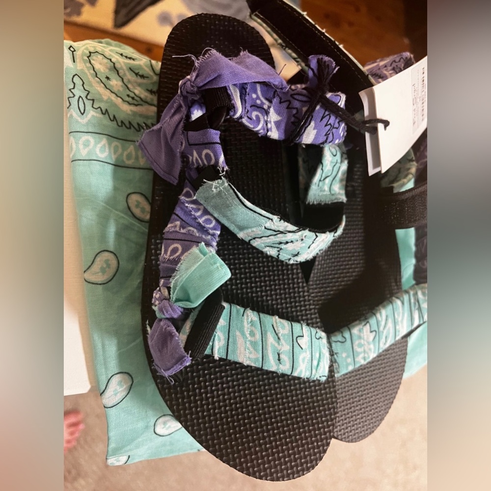 Arizon Love Sandals